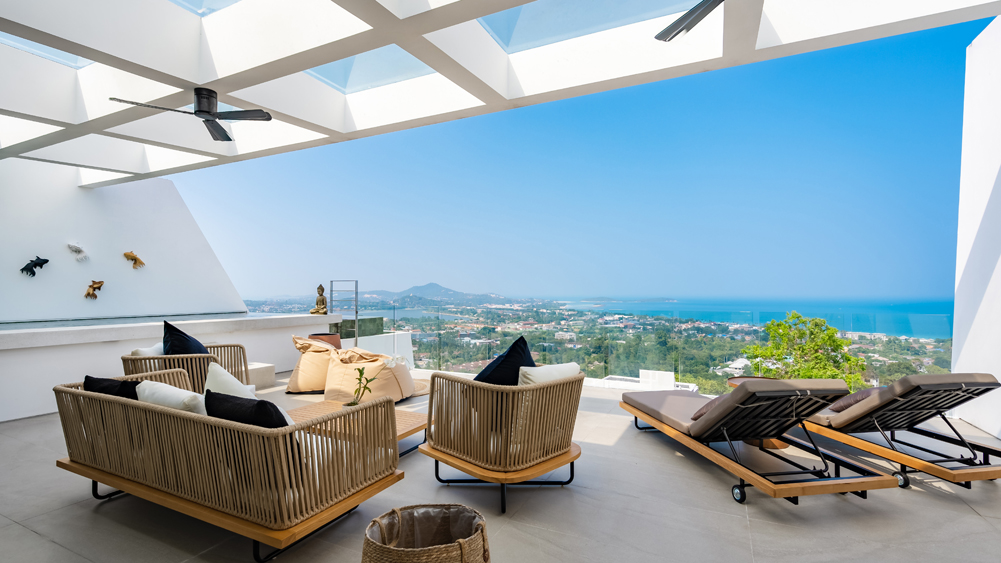 Golden Lotus - The Blossom Villa - Breezy pool terrace and pool